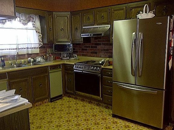 2nd image of 120 Ashley Ave