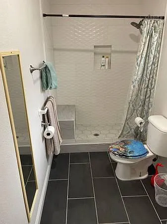 1505 Hialeah Dr — Photo 18