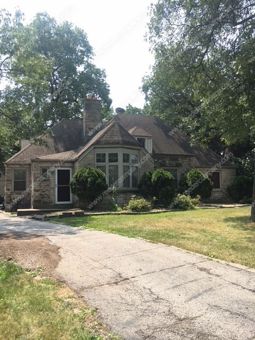 2128 Ridge Rd, Highland, IN 46322 | Zillow