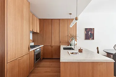 323 Bergen Street, #106W