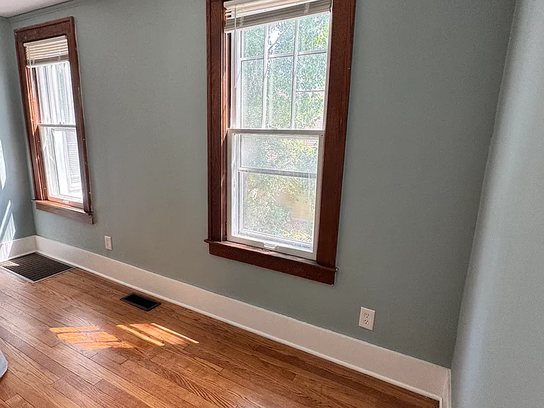 1625 S Maple Rd — Photo 9
