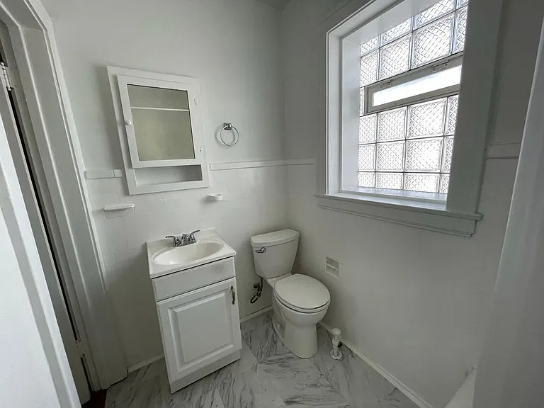 2510 W Thorndale Ave #3 — Photo 9