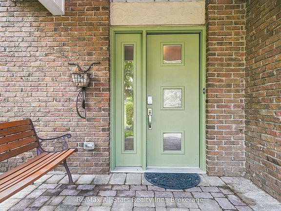 3rd image of 169 Marica Ave