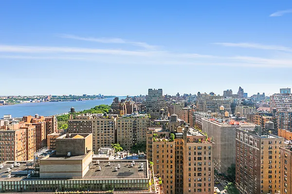 Sold by Corcoran | media 10