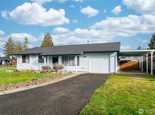 Twin Cedars, Fall City, WA 98024