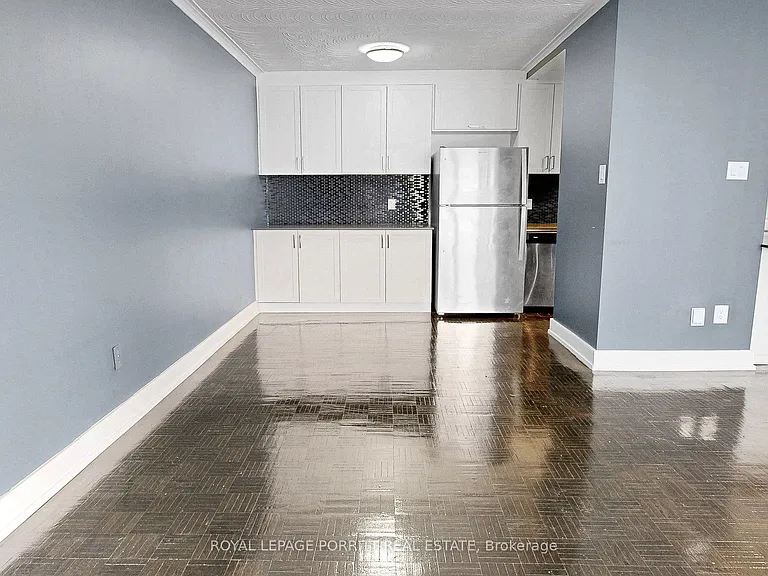 4 Superior Ave #8 — Photo 11