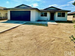 2021 Kalibo St, Delano, CA 93215