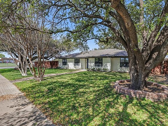 3rd image of 3127 Merrell Rd