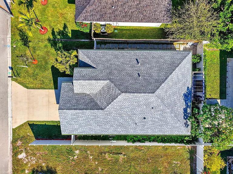 341 Oak Aly — Photo 11