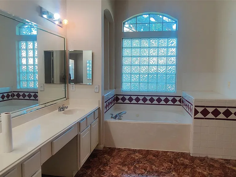 3302 E Cedar Hollow Dr — Photo 25