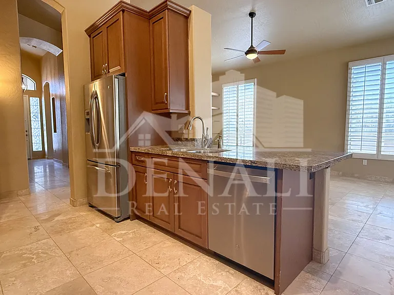3533 N Desert Oasis — Photo 18