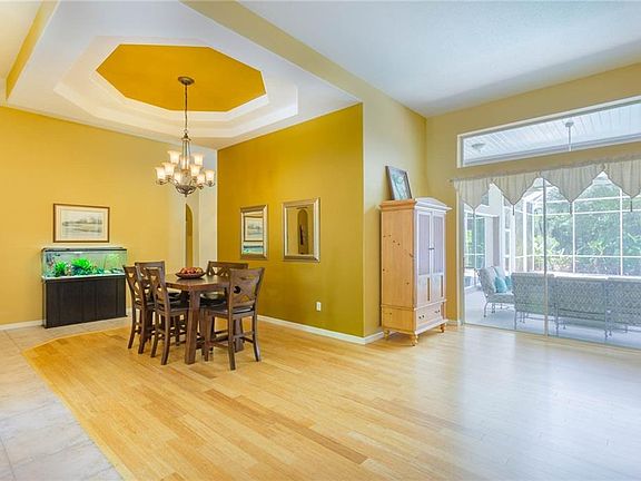 3rd image of 18004 Royal Forest Dr