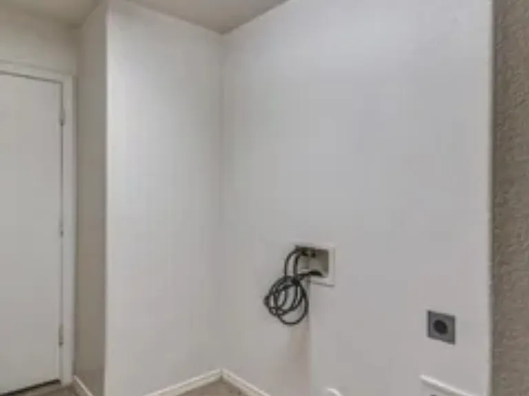 45519 W Amsterdam Rd — Photo 1