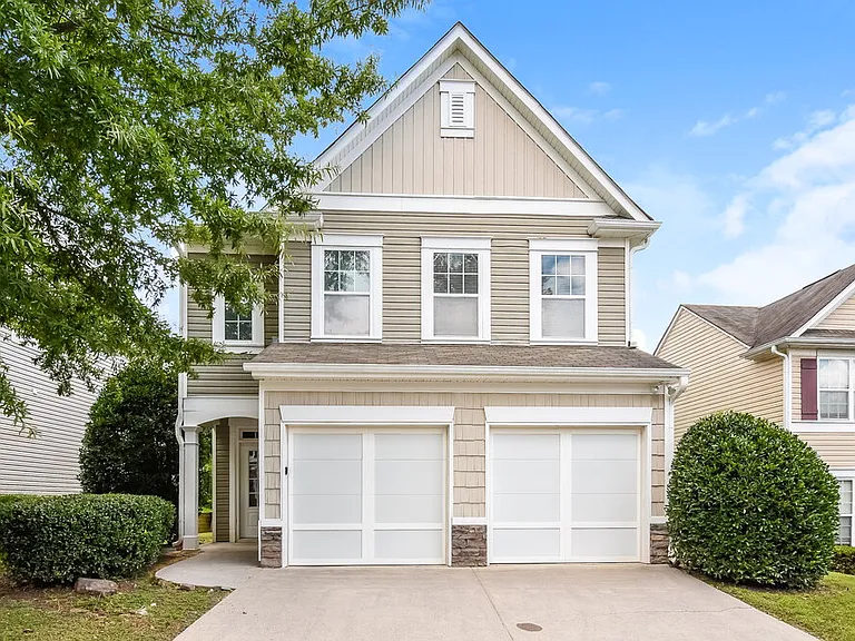 206 Winterbury Dr — Photo 1