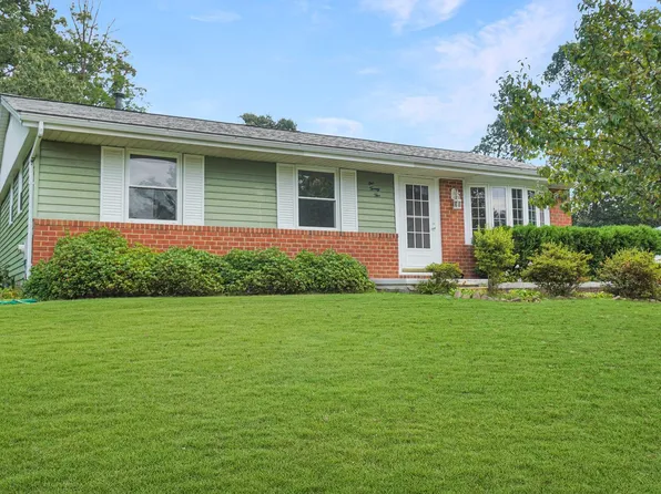 125 N Carolina Ave, Pasadena, MD 21122