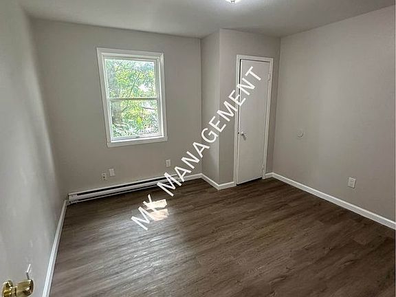 3rd image of 114 N Rebecca Ave APT 4