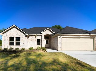Henry, Bridge city, TX 77611