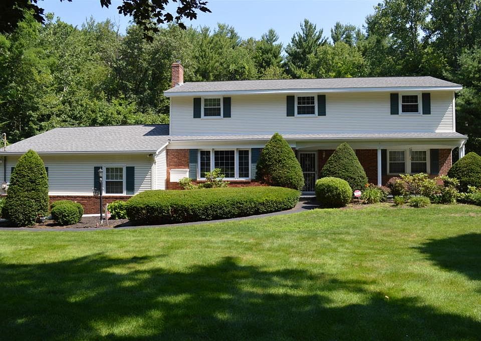 1st image of 23 N Hill Dr