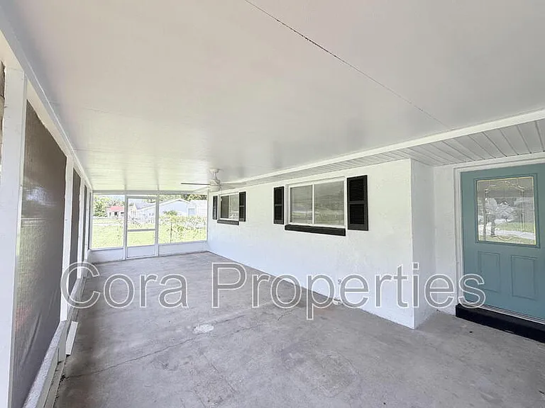825 Avenue Y NW — Photo 6