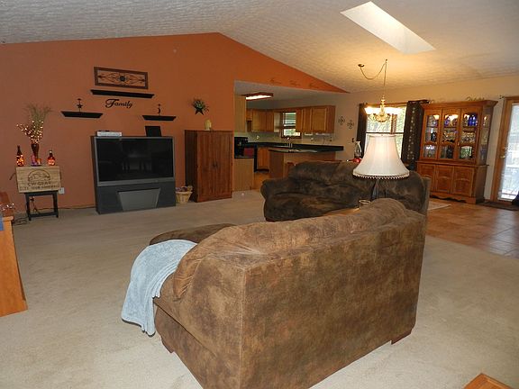 3rd image of 5125 Briarwood Dr