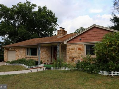 520 Shield St, Harrisburg, PA, 17109