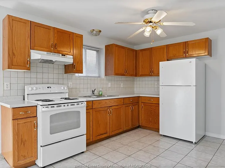 1478 Westcott Rd #LOWER — Photo 6