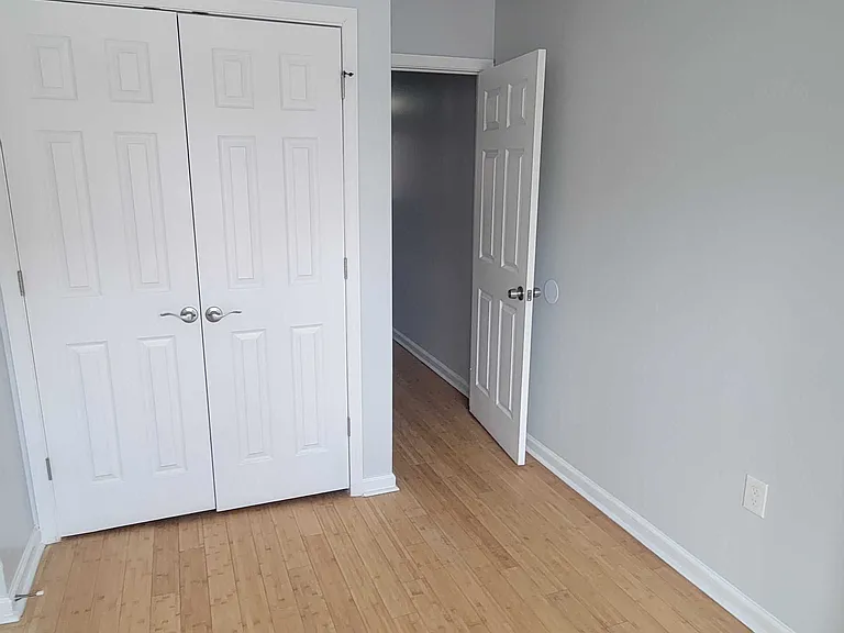 1629 N Fulton Ave — Photo 9