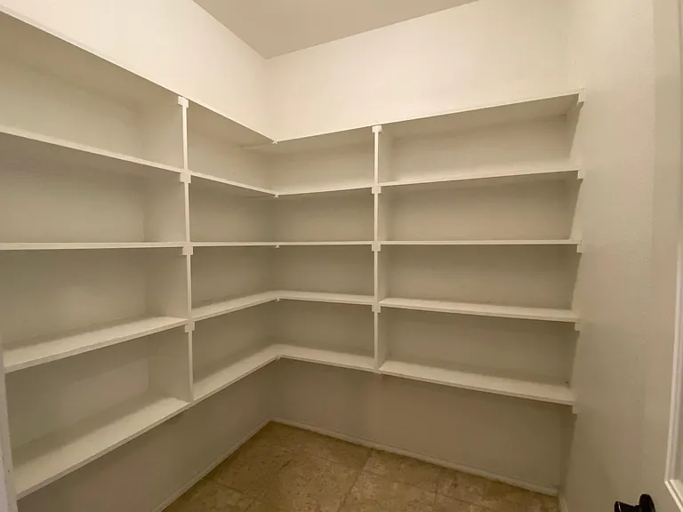 791 Stefhanie Dr — Photo 9