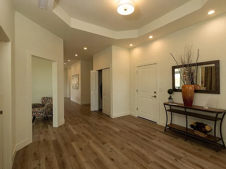 5240 S Shalom Park Cir — Photo 41