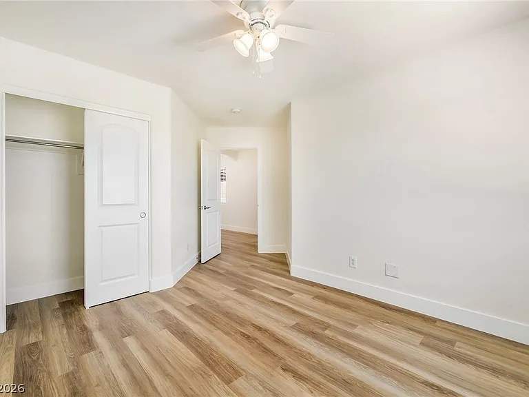 9372 Glendora Valley St — Photo 20