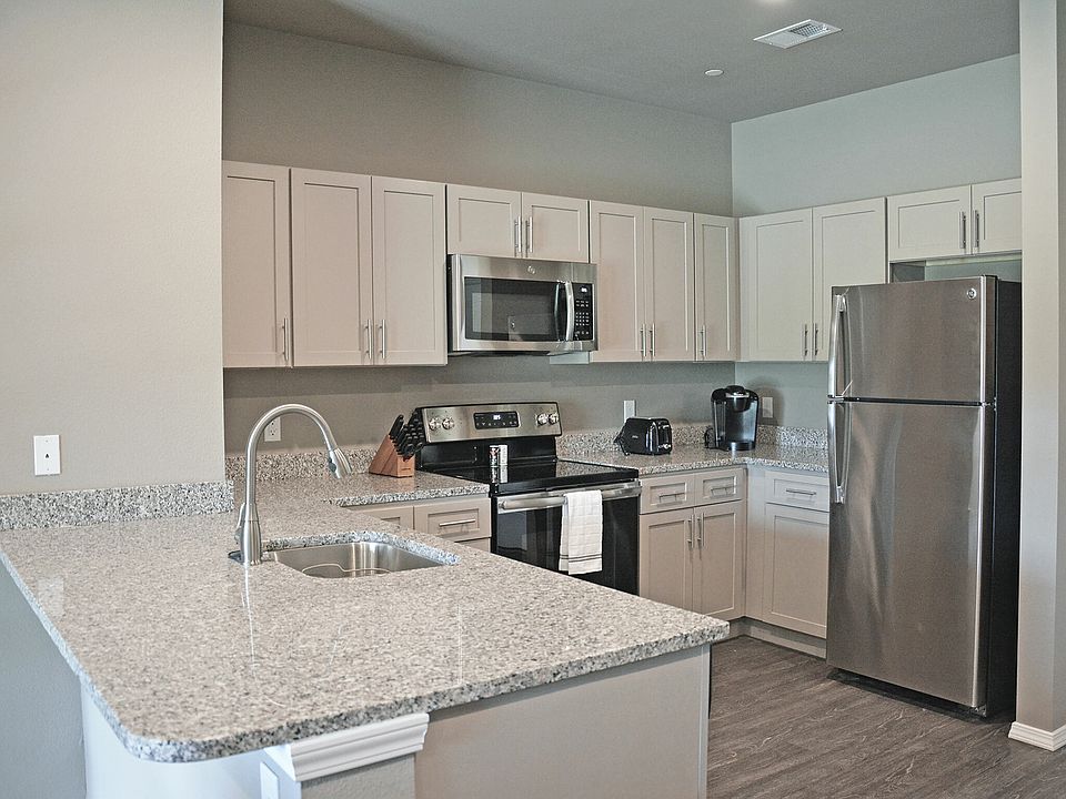 1st image of 565 W Bryant St #222