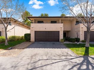 208 Eagle Ln, Palmdale, CA 93551