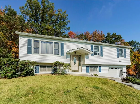 46 Scott Drive, Wappingers Falls, NY 12590