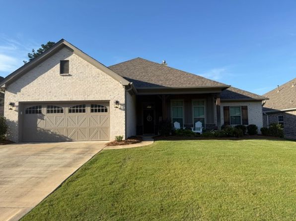 9095 Helena Dr