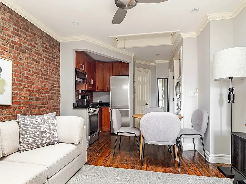 234 W 14th St #5B