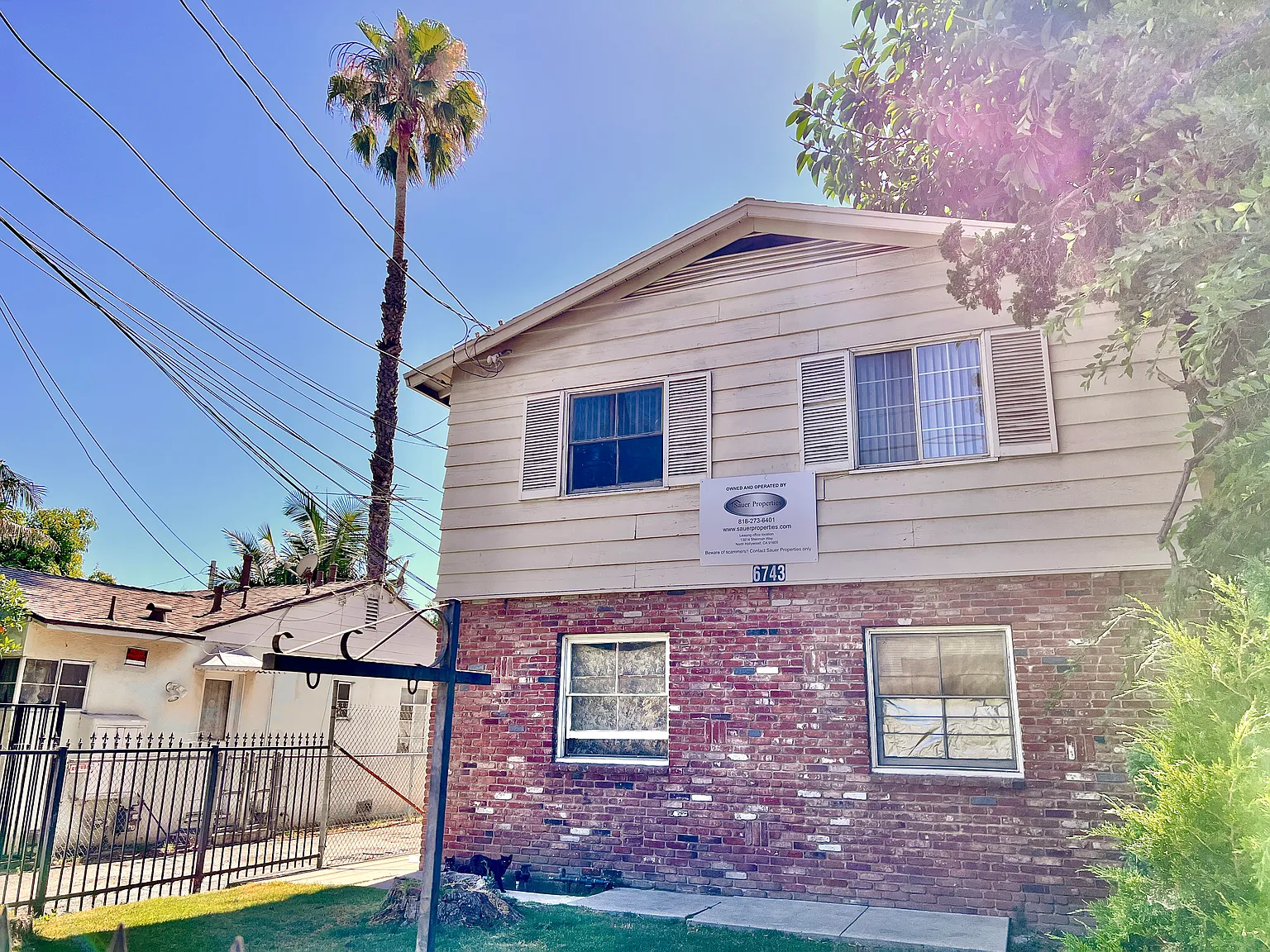 2 bed, 900 sqft, $2,195 — Photo 2