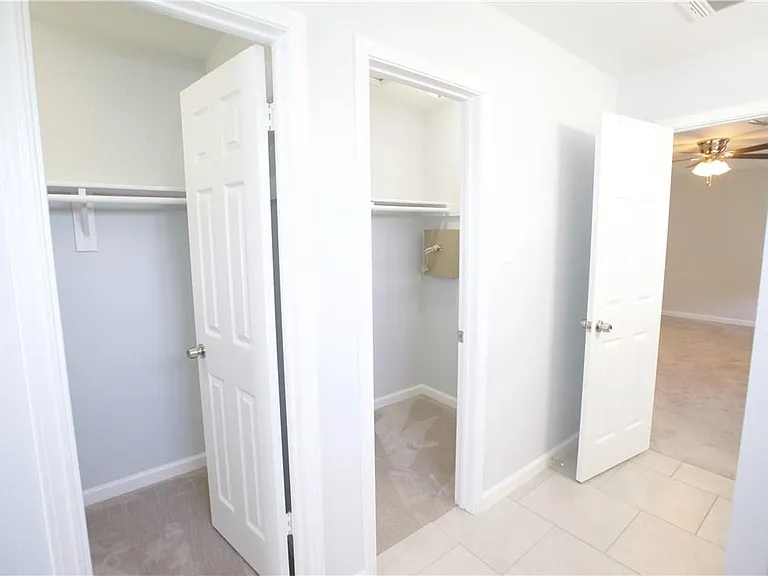 1314 Garden Path Dr — Photo 10