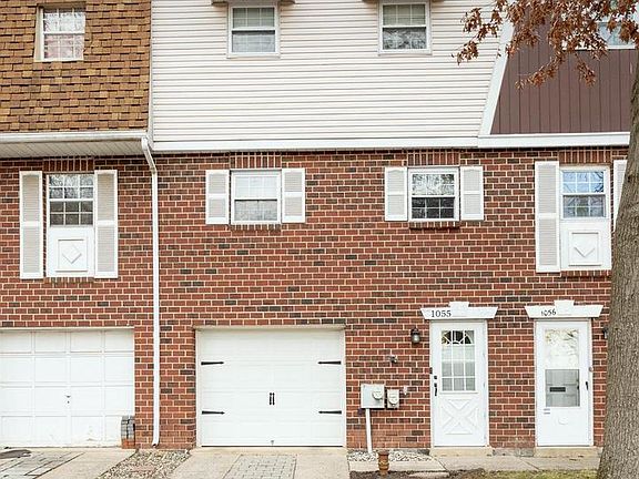 2nd image of 1055 Village Ln