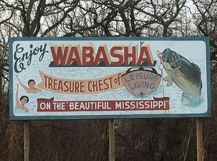 205 Alpine Rdg #7, Wabasha, MN 55981