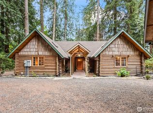 9502 Olympus Beach Rd NE, Bainbridge Island, WA