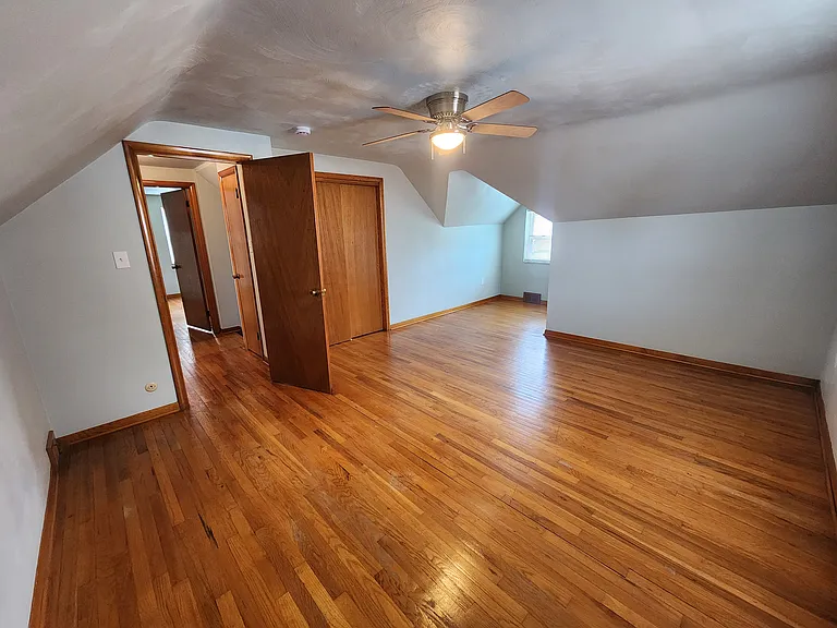 36 Fordham Ave — Photo 4