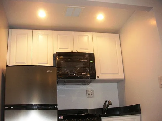 Rented by Sky Management | media 36