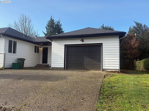2nd image of 1414 Highland Ave