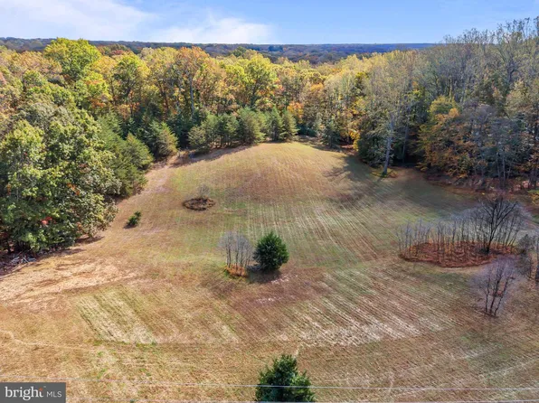7800 Gold Flint Ct, Clifton, VA 20124