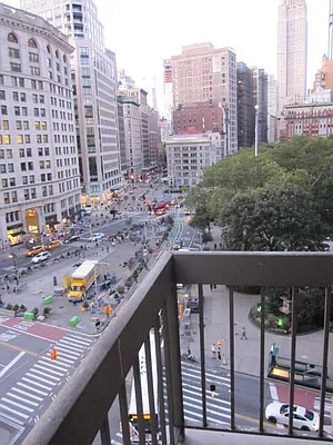 Rented by Newell and Assoc. | media 14