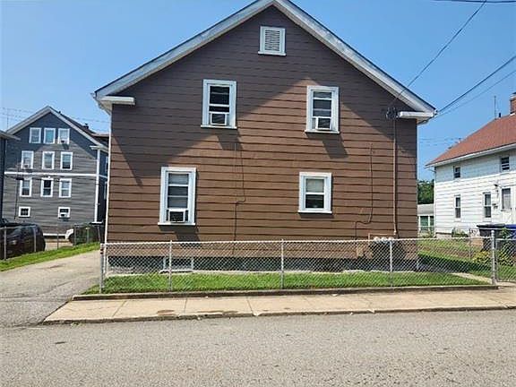 4th image of 10 Douglas St