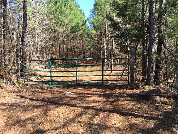 Access point on County Line Road