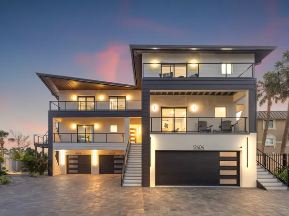 12404 Capri Cir N, Treasure Island, FL 33706