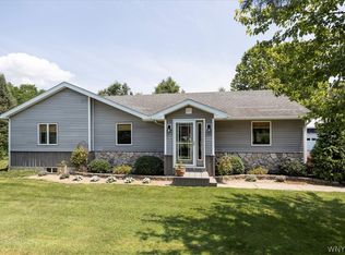 3935 Beebe Rd, Newfane, NY 14108