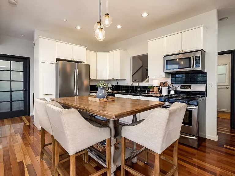 34627 Apache Dr — Photo 6